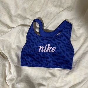Nike Medium-Support Sport Bra - size small